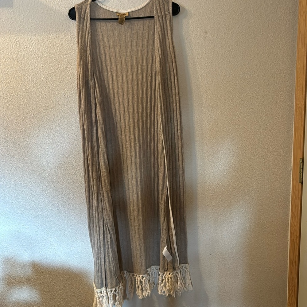 Wrangler vest duster with fringe size medium